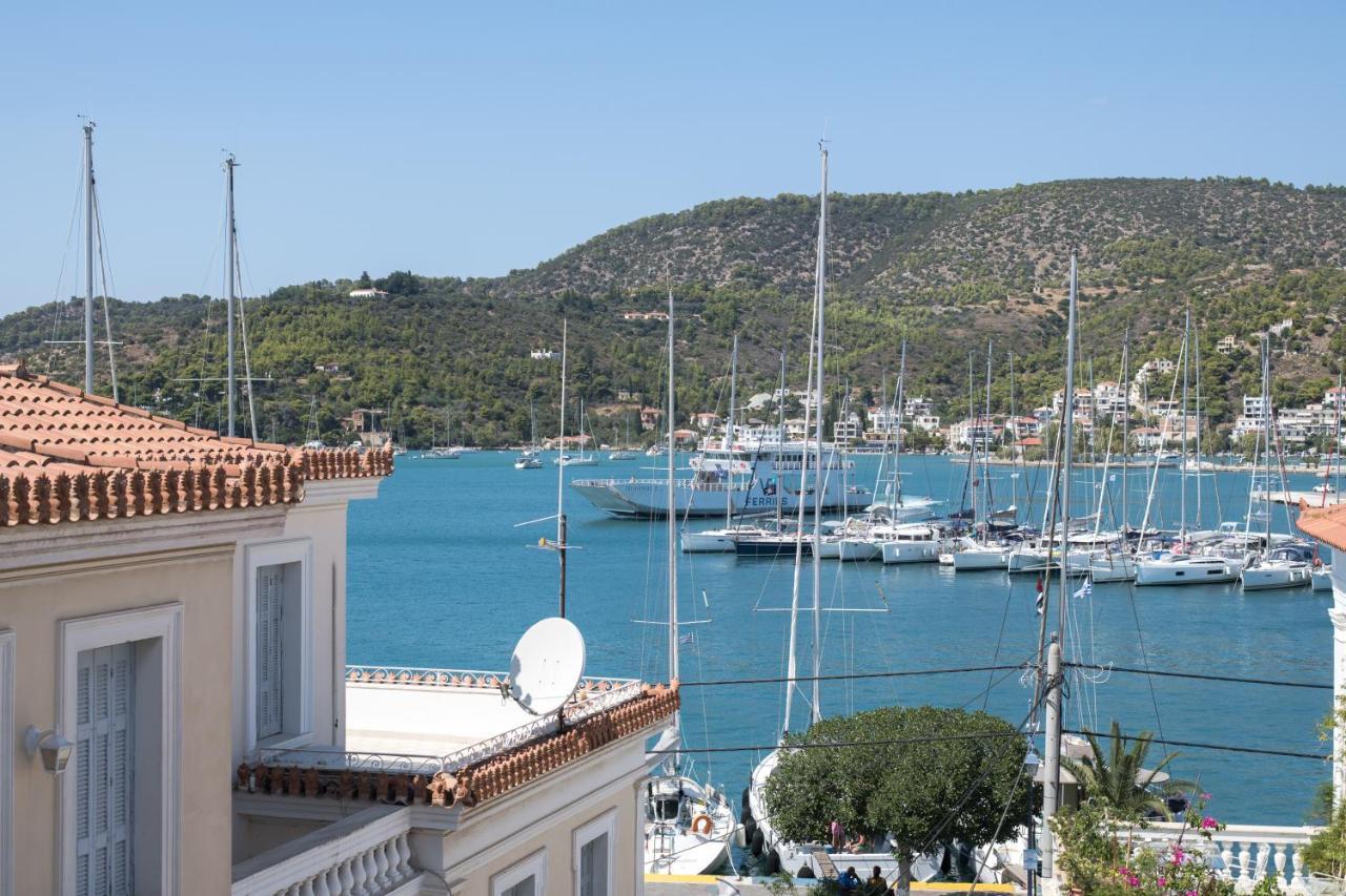 Neoclassical Manor House Poros Town Exteriör bild